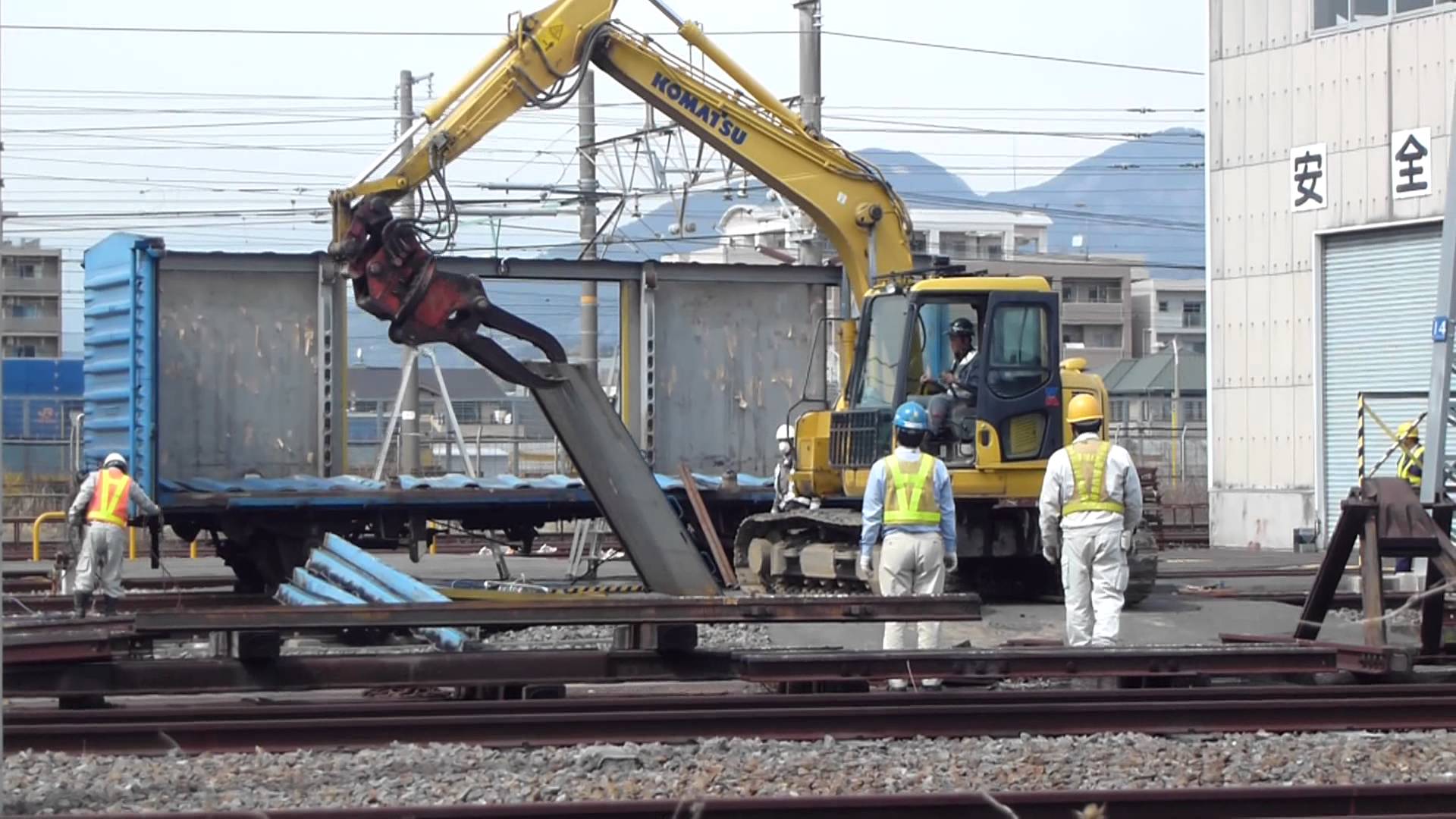 Tuyển 27 nam tham gia đơn hàng phá dỡ công trình tại Kanagawa